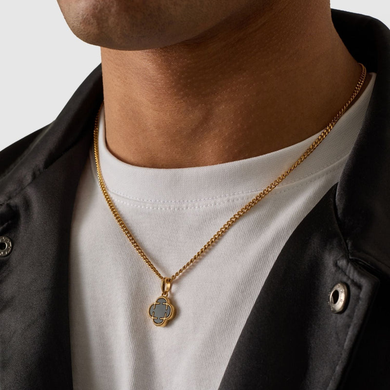 Onyx Clover Stone Pendant (Gold)