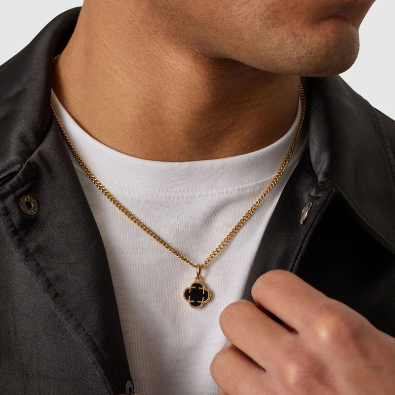 Onyx Clover Stone Pendant (Gold)